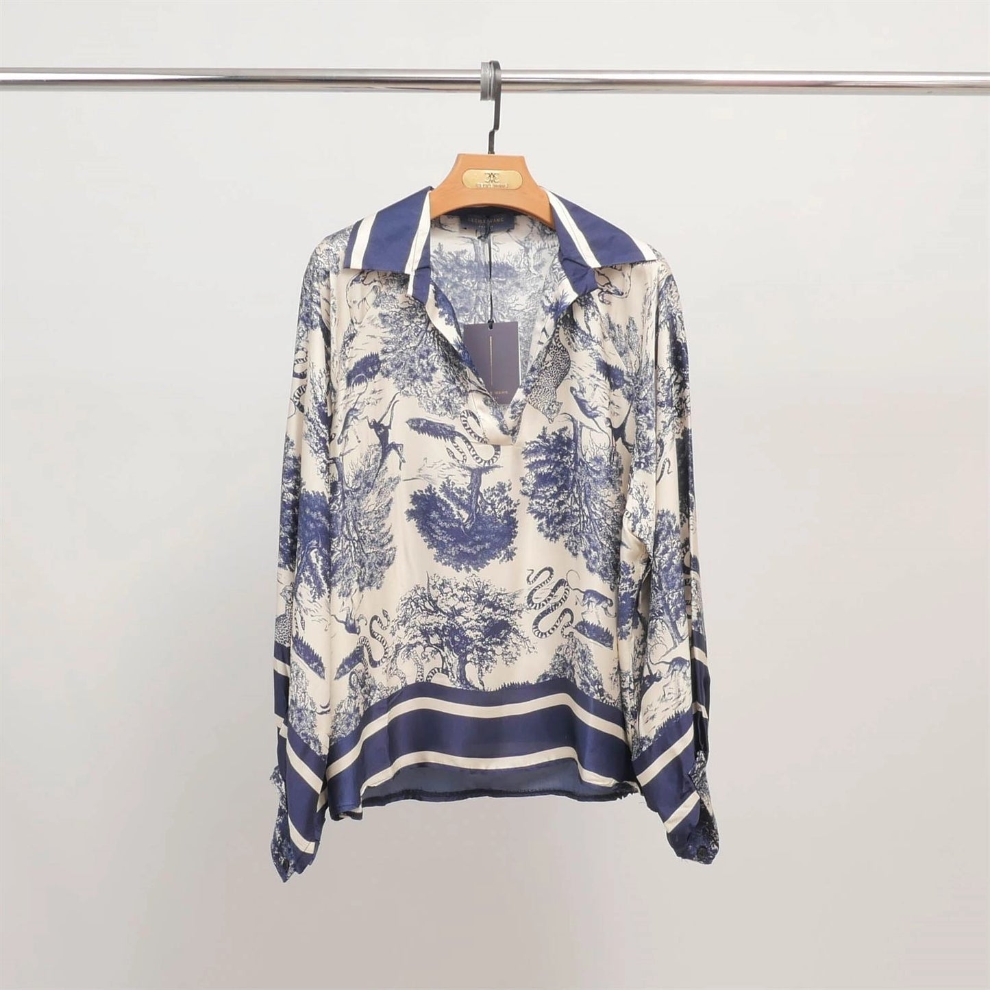 Blus djungel svart