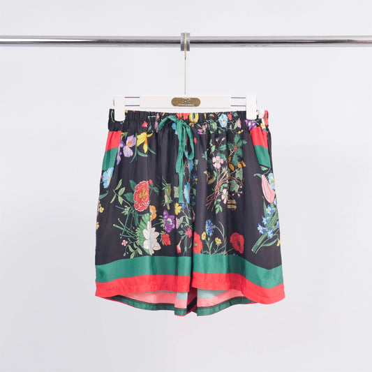 Shorts blommor svart